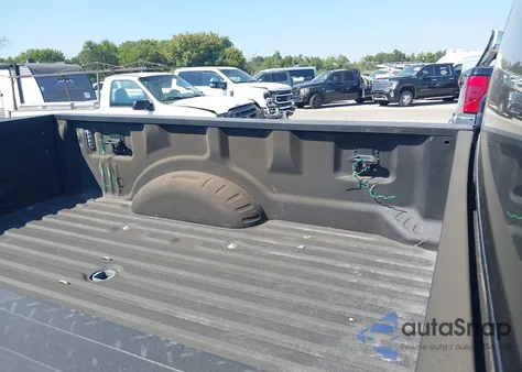 2022 Ford F-250 Xlt z USA, uszkodzony, nr VIN 1FTBF2BNXNED83662